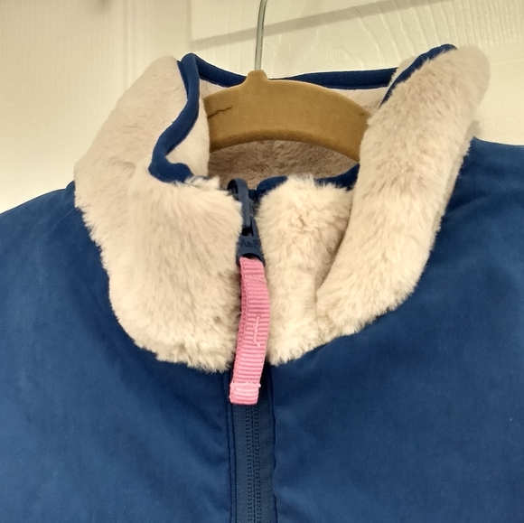 SOLD Abercrombie & Fitch Reversible Faux Fur Vest - Picture 6 of 7